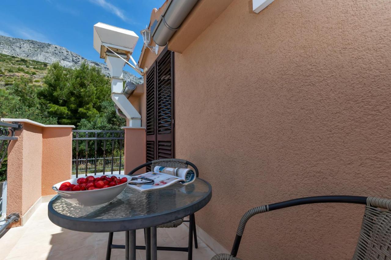 Guest House Lazeta Duće 外观 照片